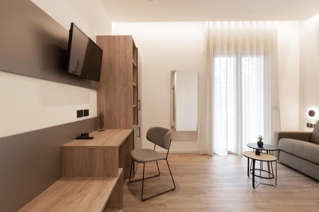 Renzo Hotel Чезенатико Экстерьер фото