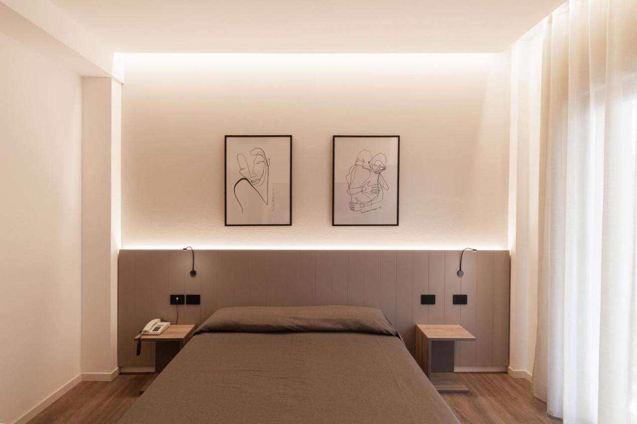 Renzo Hotel Чезенатико Экстерьер фото